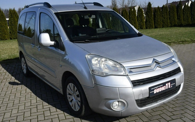 Citroen Berlingo cena 17900 przebieg: 280000, rok produkcji 2009 z Staszów małe 277